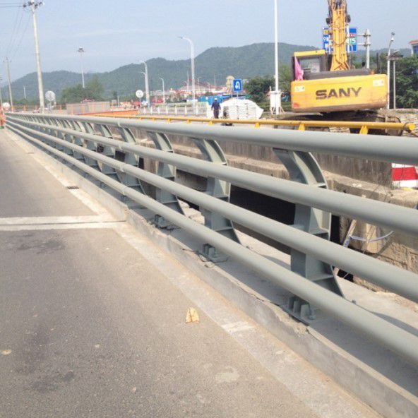 赤峰公路桥梁护栏